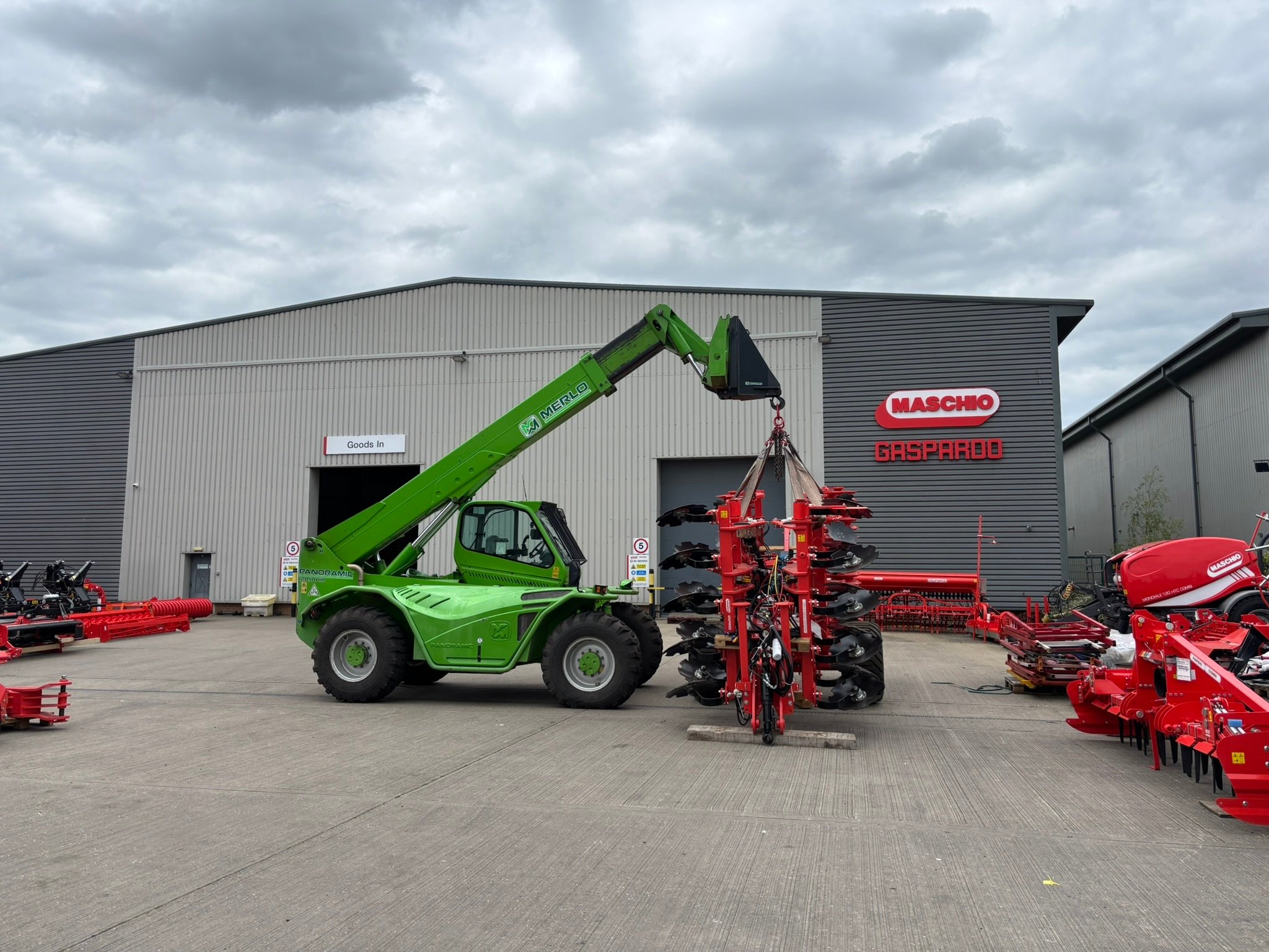 120.10 at Maschio Gaspardo UK (1)